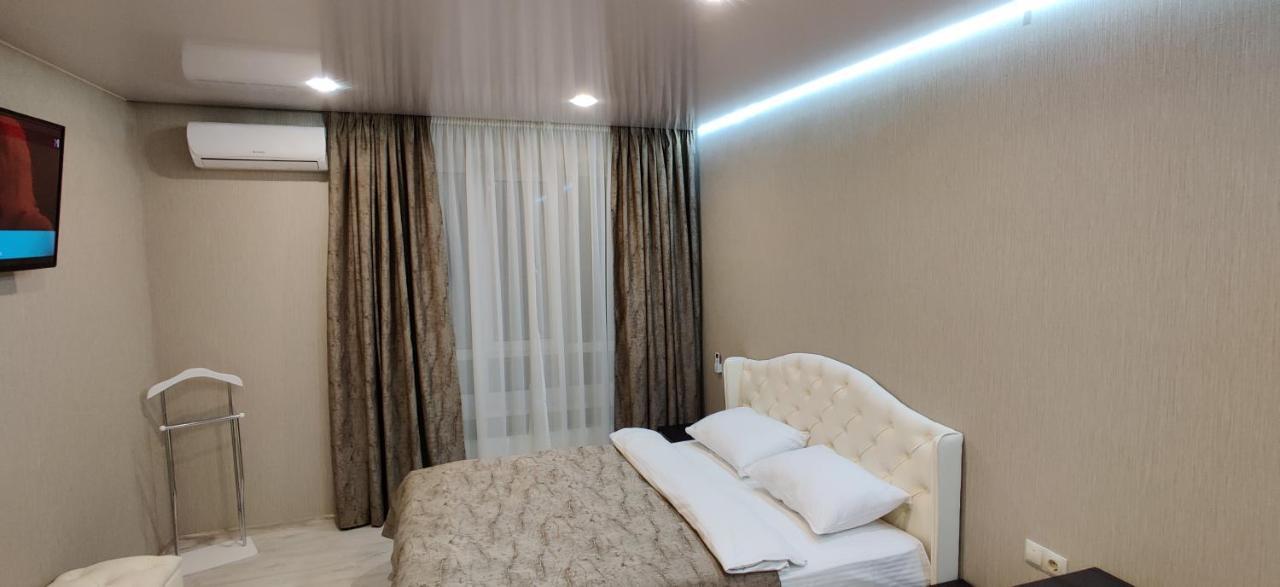 Luxury Apartments Atlant Луцк Экстерьер фото